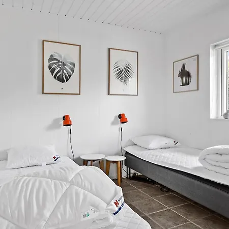 Holiday home Amazing In With House Sea View *
