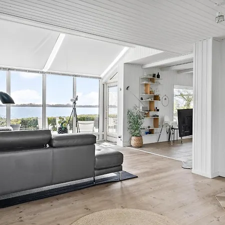 Amazing In With House Sea View
