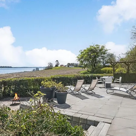 Holiday home Amazing In With House Sea View *